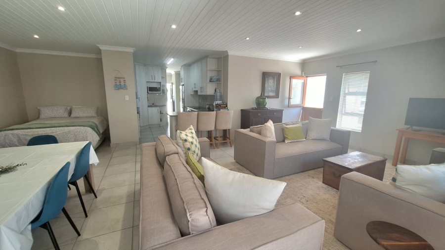 3 Bedroom Property for Sale in Stilbaai Wes Western Cape